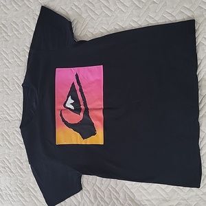 Mens small tee